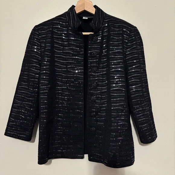 St. John Evening Black Textured Open-Front Blazer Embellished Buttons Size 2 - Picture 8 of 15